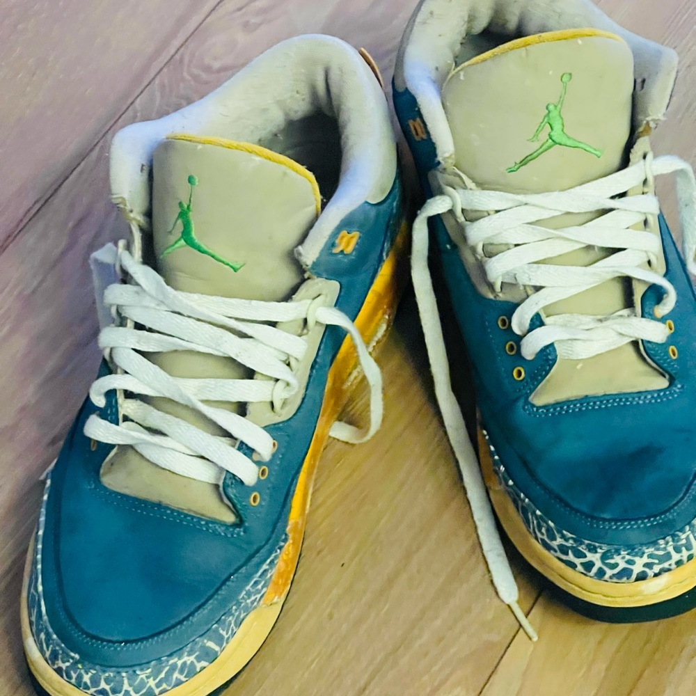 Jordan Retro Blue and Yellow Men's Shoes